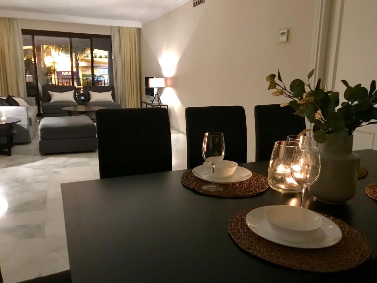 Large And Elegant In Puerto Banus With Pools And Paddle Apartment มาร์เบยา ภายนอก รูปภาพ