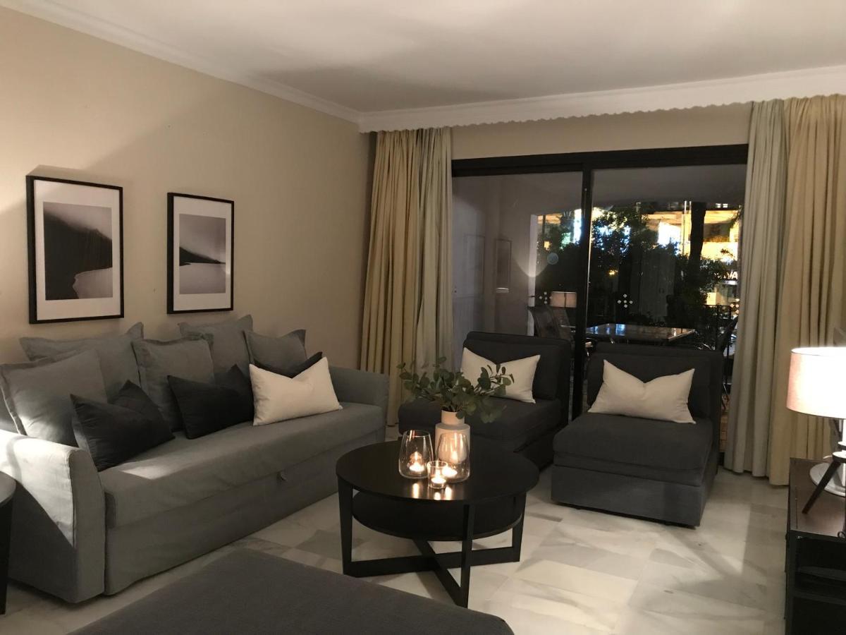 Large And Elegant In Puerto Banus With Pools And Paddle Apartment มาร์เบยา ภายนอก รูปภาพ