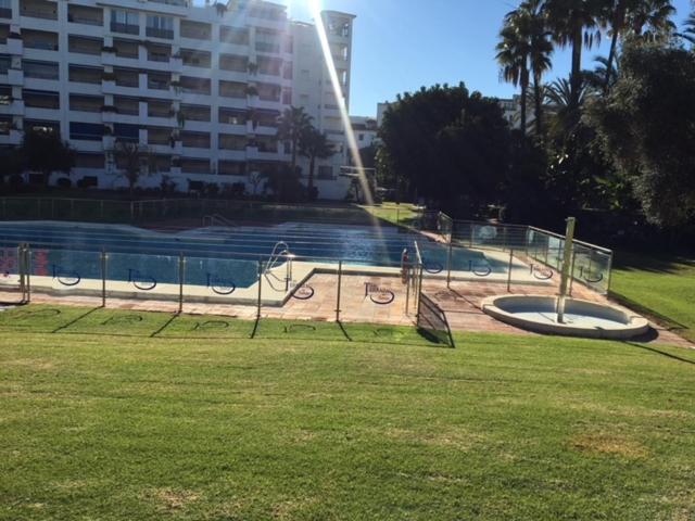 Large And Elegant In Puerto Banus With Pools And Paddle Apartment มาร์เบยา ภายนอก รูปภาพ